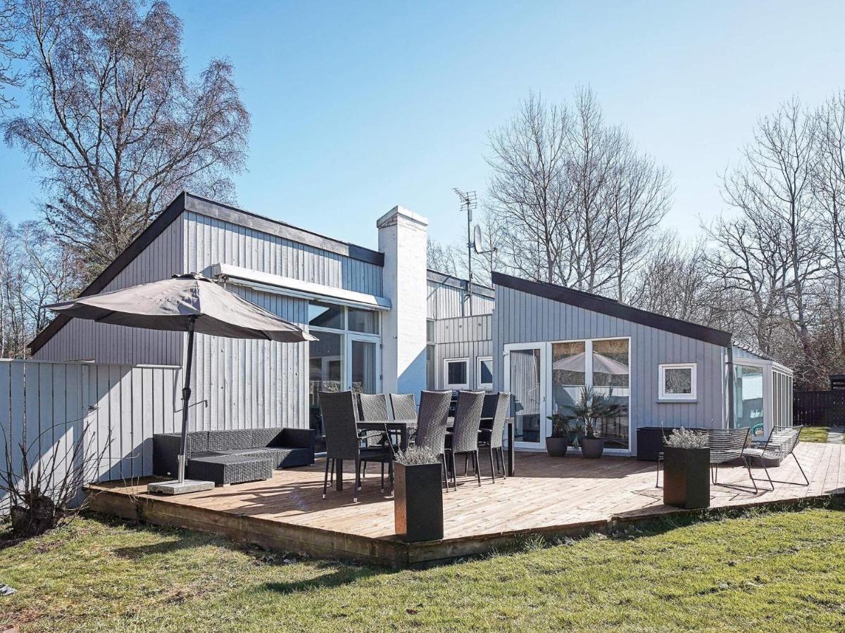 8 Person Holiday Home In Nex Neksø エクステリア 写真